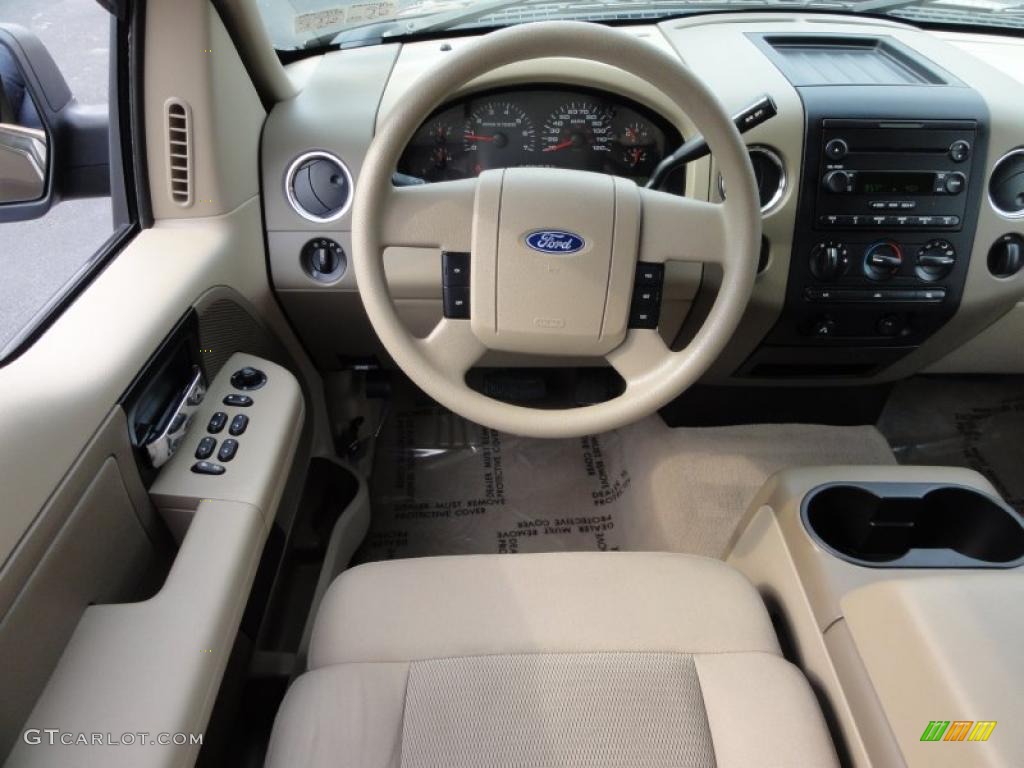 2005 Ford F150 Lariat Interior