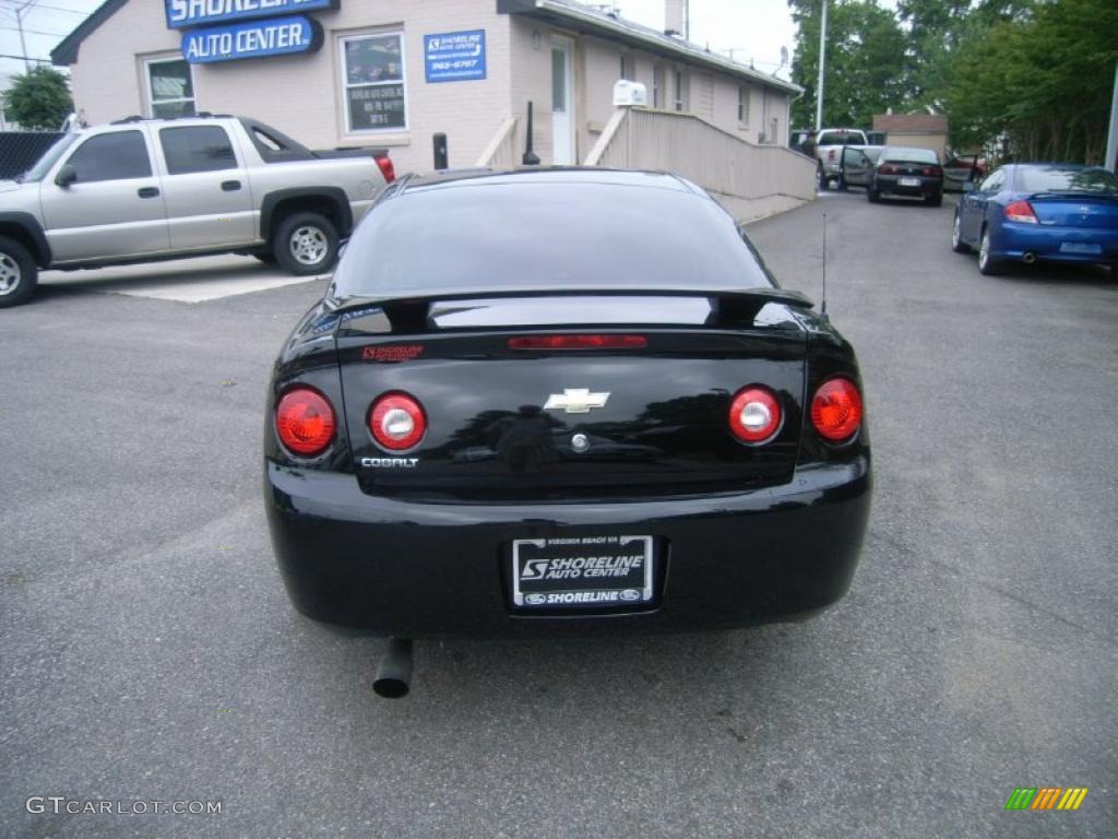 2005 Cobalt Coupe - Black / Gray photo #4