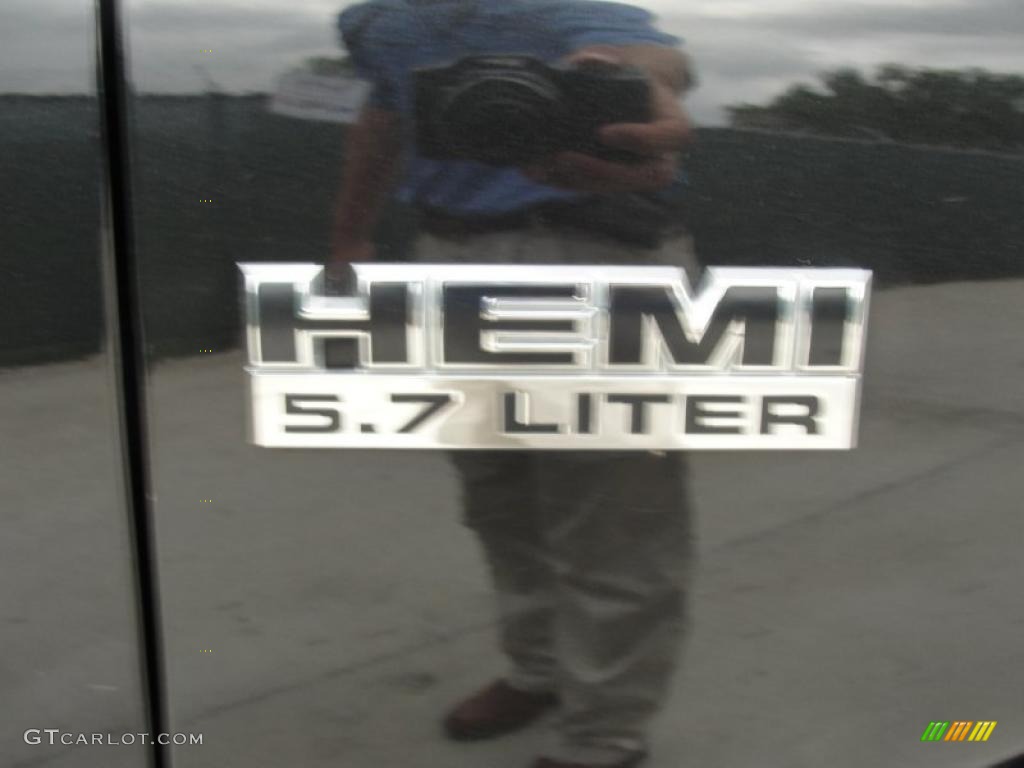 2008 Ram 1500 SLT Regular Cab - Brilliant Black Crystal Pearl / Medium Slate Gray photo #17