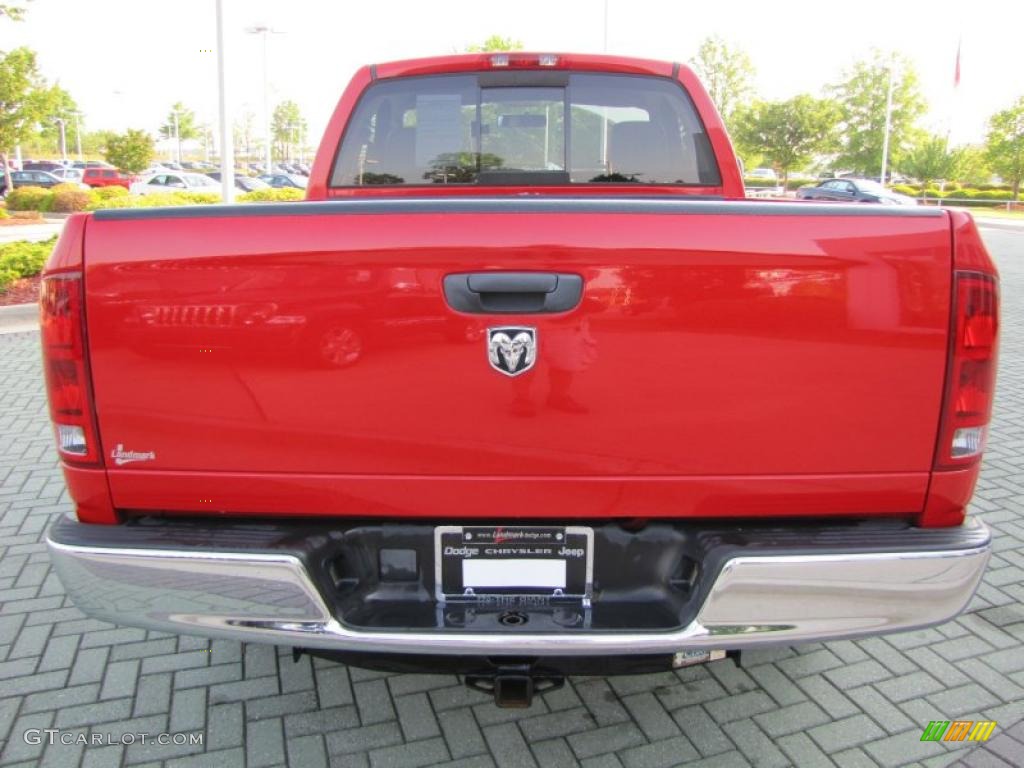 2005 Ram 1500 ST Regular Cab - Flame Red / Taupe photo #4