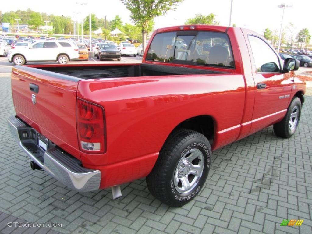 2005 Ram 1500 ST Regular Cab - Flame Red / Taupe photo #5