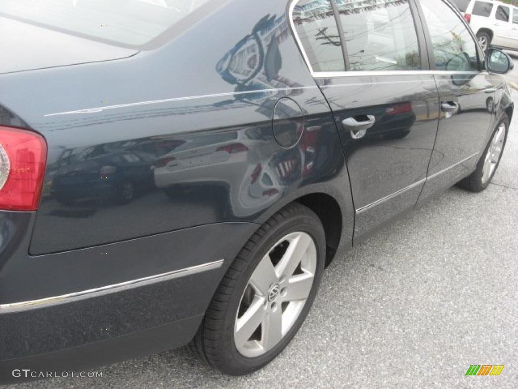 2008 Passat Komfort Sedan - Blue Graphite / Black photo #52