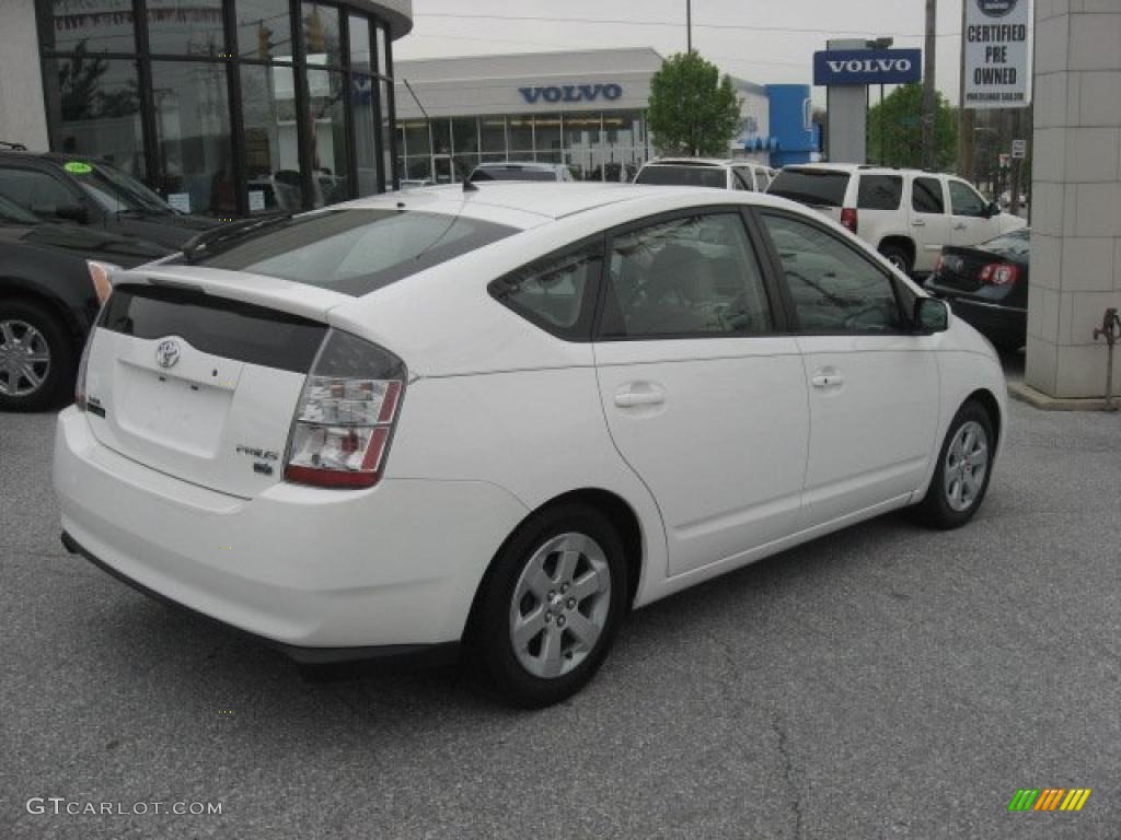 2004 Prius Hybrid - Super White / Brown/Ivory photo #6