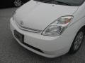 Super White - Prius Hybrid Photo No. 42