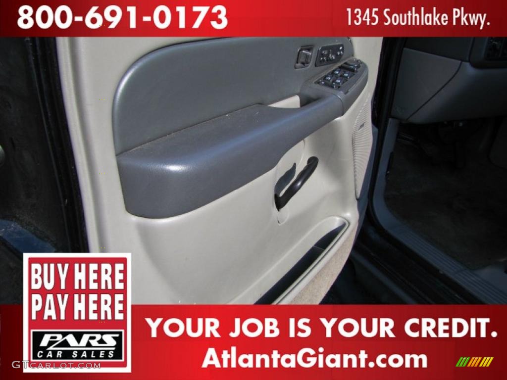 2003 Suburban 1500 Z71 4x4 - Black / Gray/Dark Charcoal photo #9