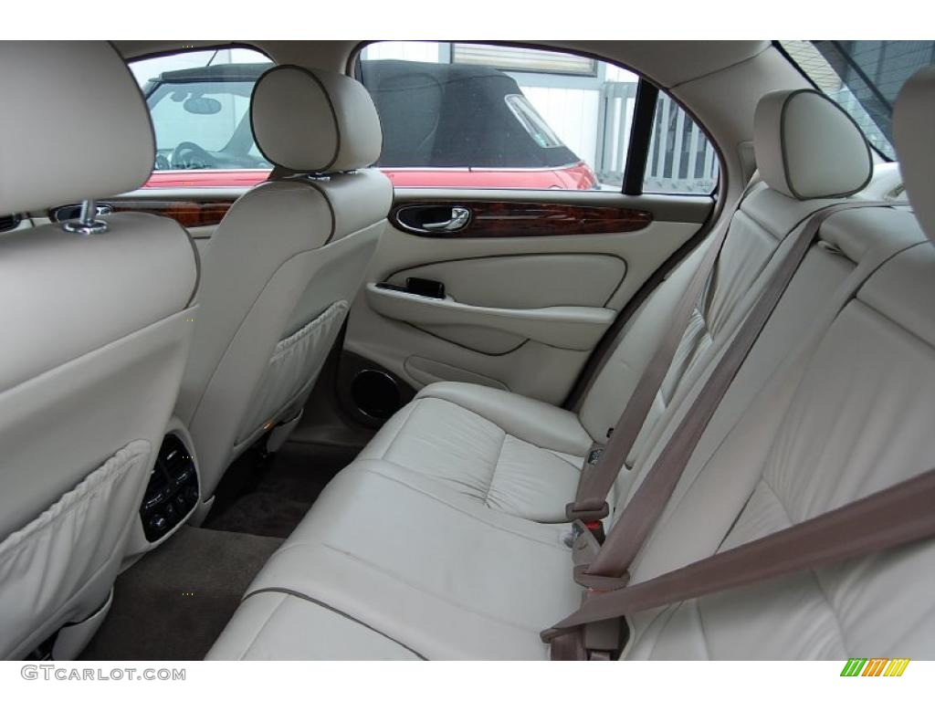 Sand Interior 2004 Jaguar XJ Vanden Plas Photo #48210919