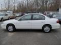 Summit White - Malibu Sedan Photo No. 7