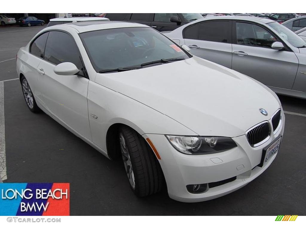 2009 3 Series 328i Coupe - Alpine White / Black photo #1