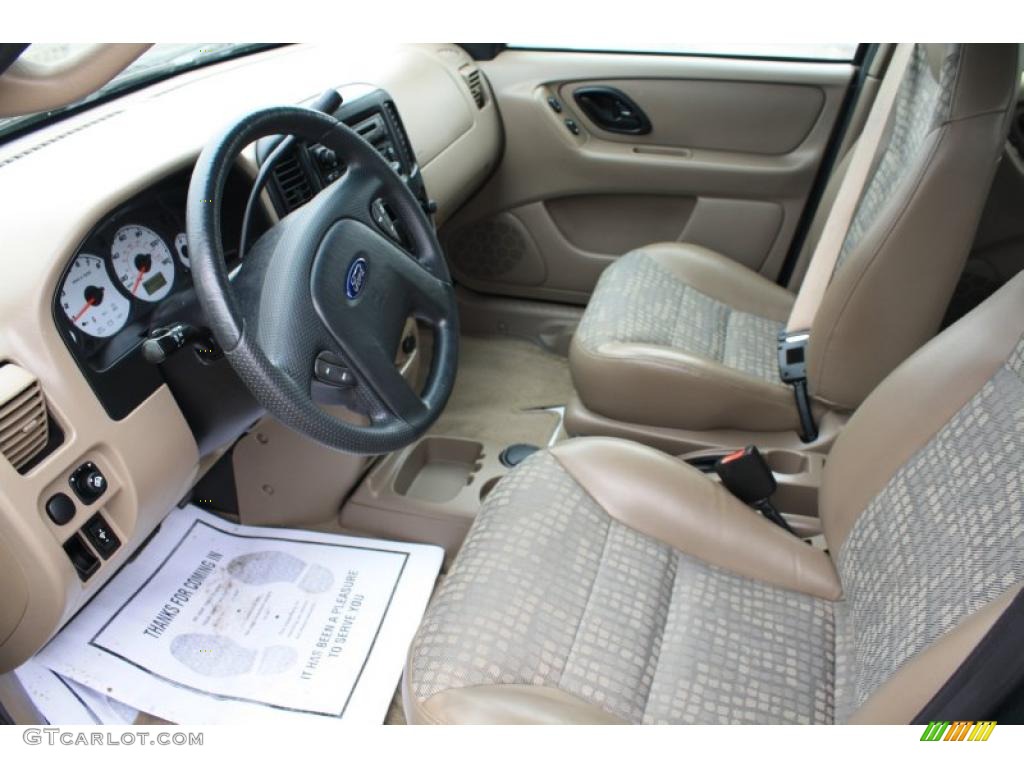 2001 Ford Escape XLS V6 interior Photo #48212719