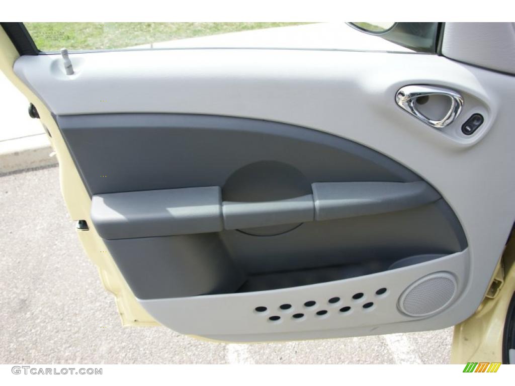 2007 Chrysler PT Cruiser Touring Door Panel Photos
