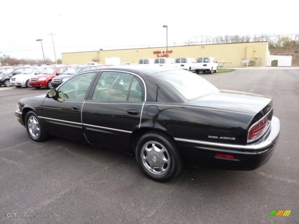 Black 1999 Buick Park Avenue Standard Park Avenue Model Exterior Photo #48213382