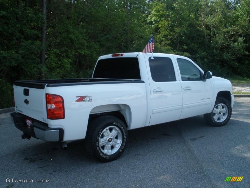 2009 Silverado 1500 LTZ Crew Cab 4x4 - Summit White / Light Cashmere photo #3