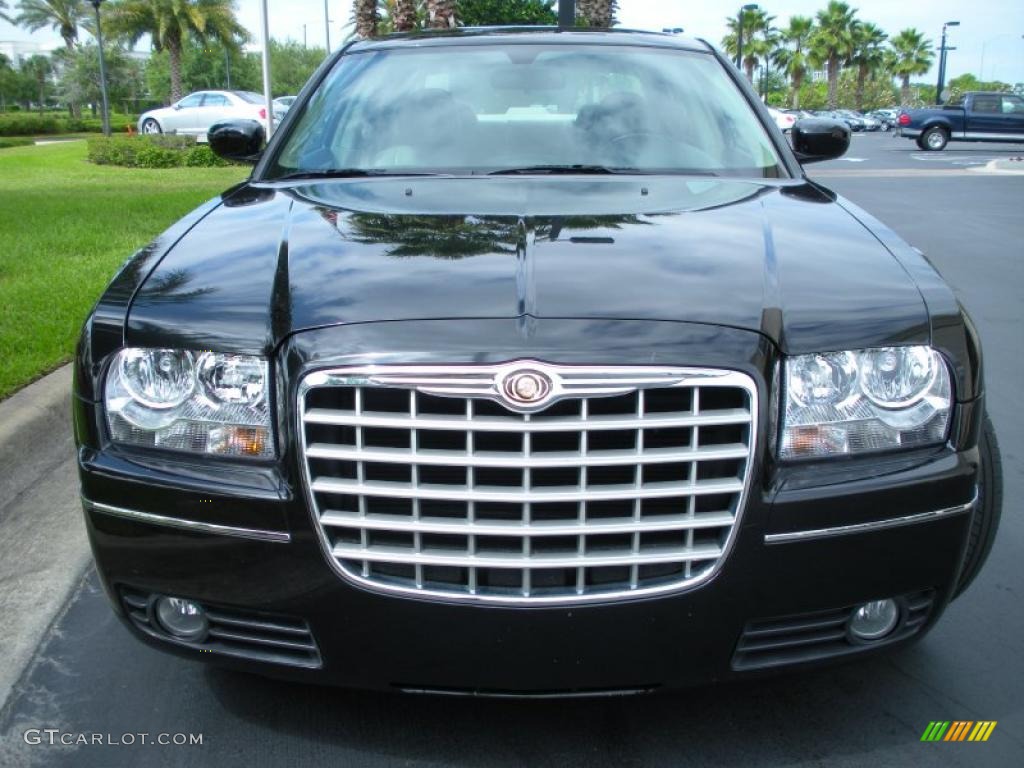 2005 300 Touring - Brilliant Black Crystal Pearl / Dark Slate Gray/Medium Slate Gray photo #3