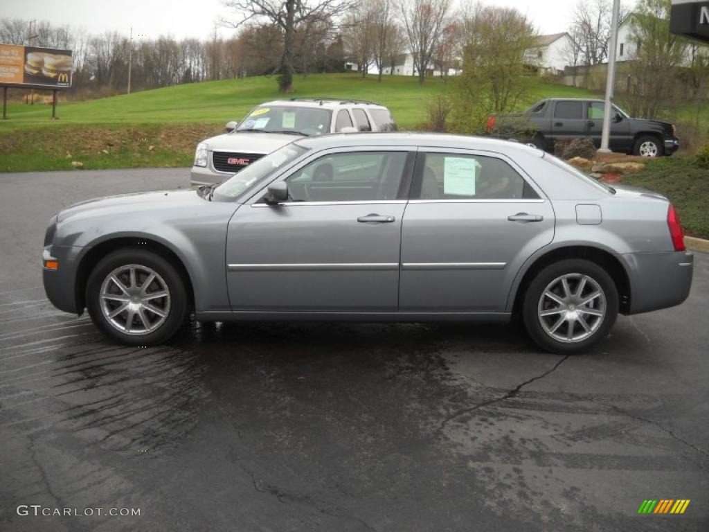 2007 300 Touring AWD - Silver Steel Metallic / Dark Slate Gray/Light Slate Gray photo #6