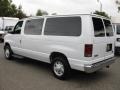 2007 Oxford White Ford E Series Van E150 Passenger  photo #4