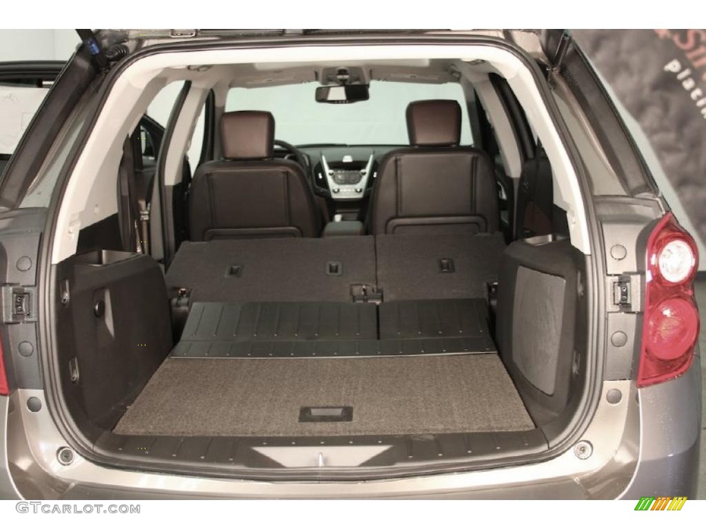 2011 Chevrolet Equinox LT AWD Trunk Photo #48216589