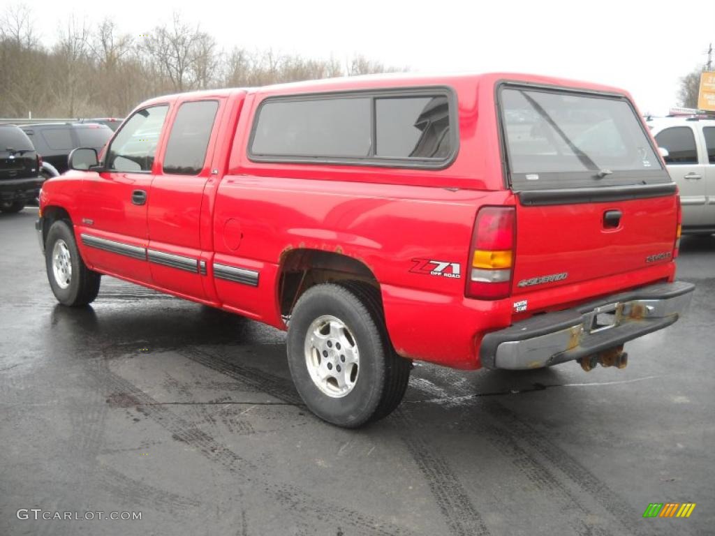 2000 Silverado 1500 LS Extended Cab 4x4 - Victory Red / Graphite photo #7