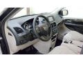 Dark Charcoal Pearl - Grand Caravan Mainstreet Photo No. 11