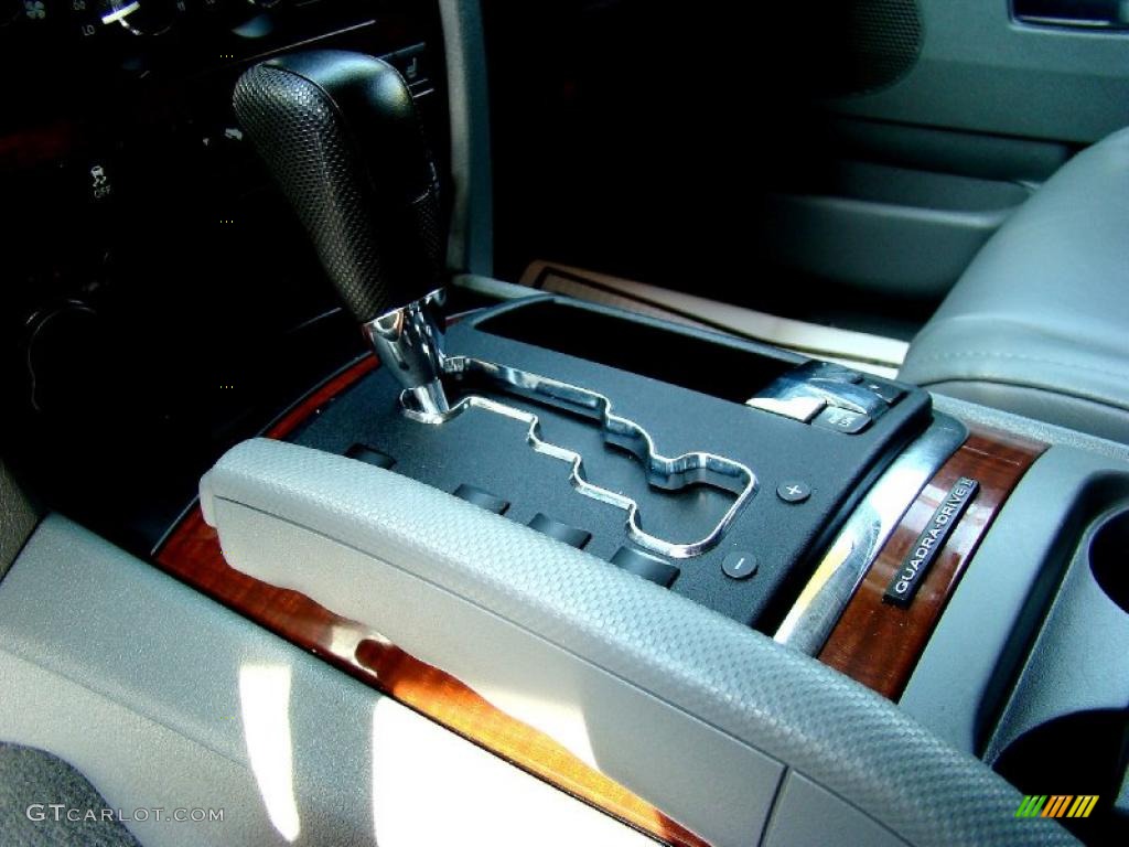 2007 Jeep Grand Cherokee Limited CRD 4x4 Transmission Photos