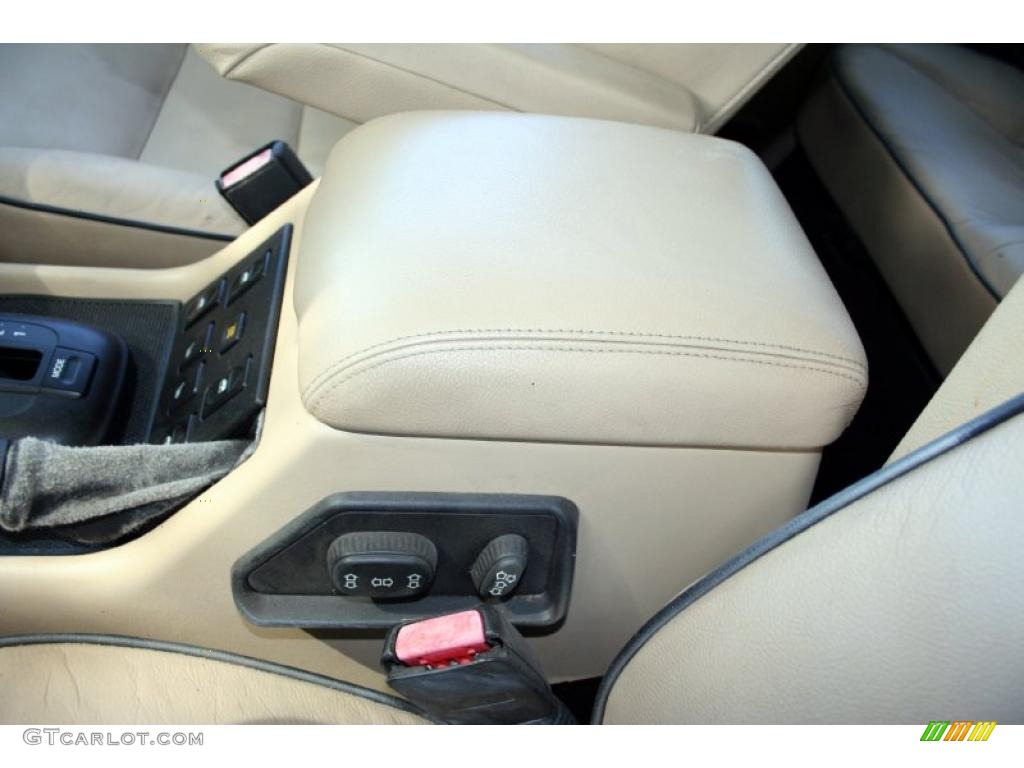 2003 Discovery SE - Java Black / Alpaca Beige photo #65