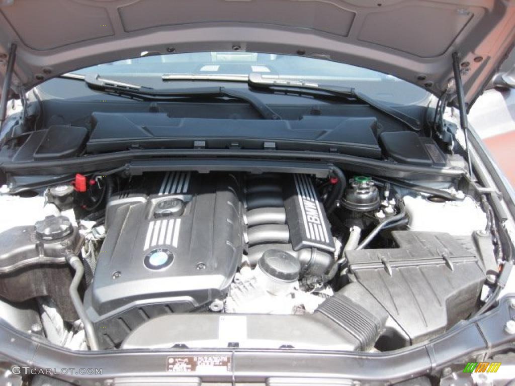 2009 BMW 3 Series 328i Sport Wagon Engine Photos