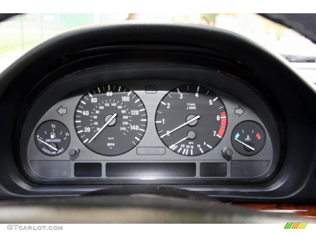 2000 BMW 7 Series 740iL Sedan Gauges Photo #48224075