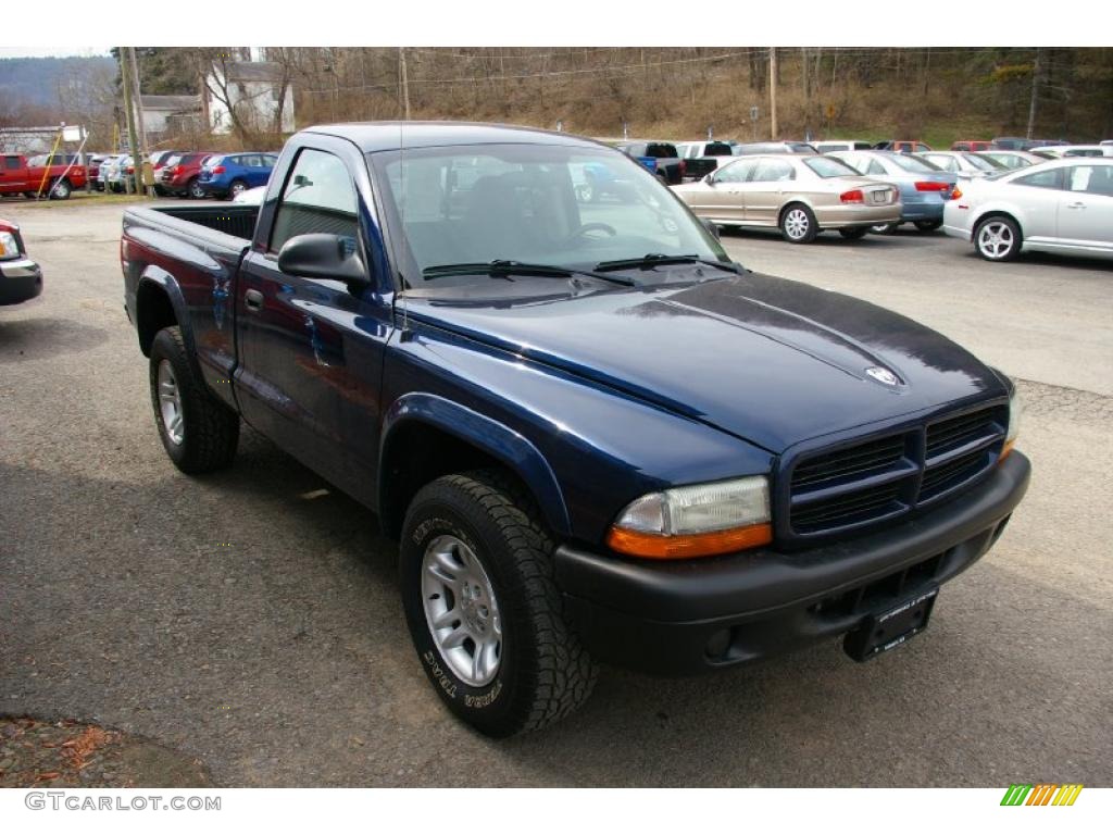 2003 Dakota SXT Regular Cab 4x4 - Patriot Blue Pearl / Dark Slate Gray photo #10