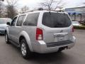 2008 Silver Lightning Nissan Pathfinder SE 4x4  photo #9