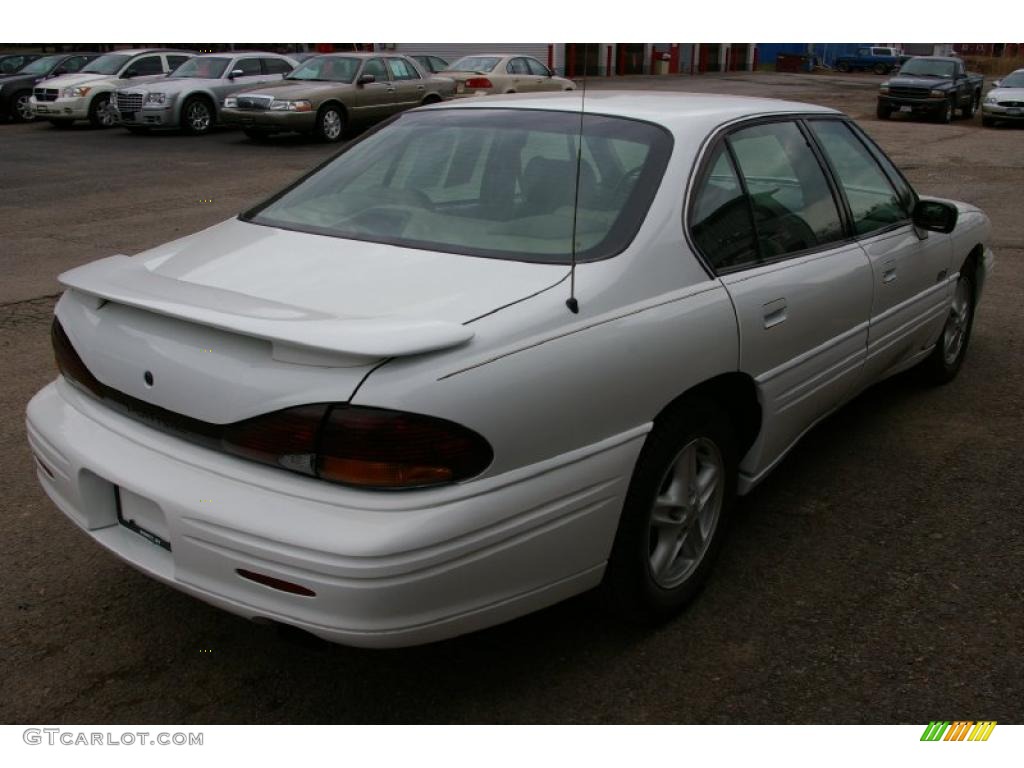 1999 Bonneville SLE - Arctic White / Camel photo #11
