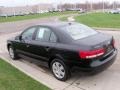 Ebony Black - Sonata GLS Photo No. 10
