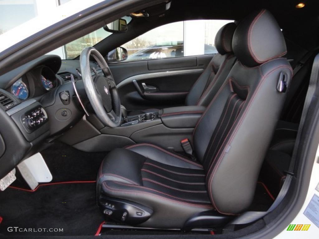 Nero Interior 2010 Maserati GranTurismo S Photo #48234165