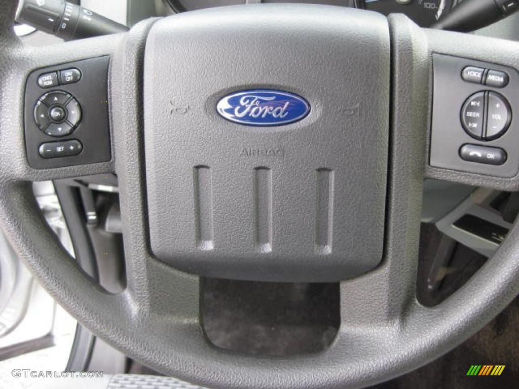 2011 Ford F250 Super Duty XLT SuperCab Controls Photo #48234186