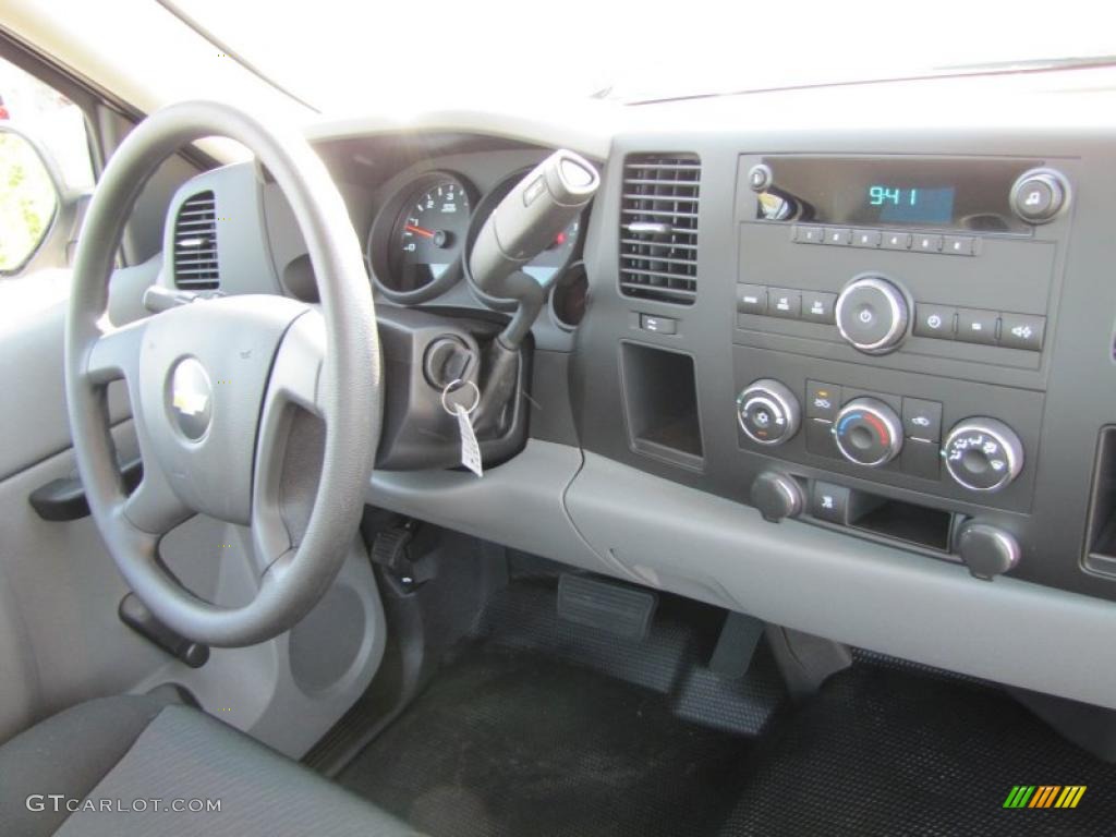 2011 Silverado 1500 LS Regular Cab - Summit White / Dark Titanium photo #12
