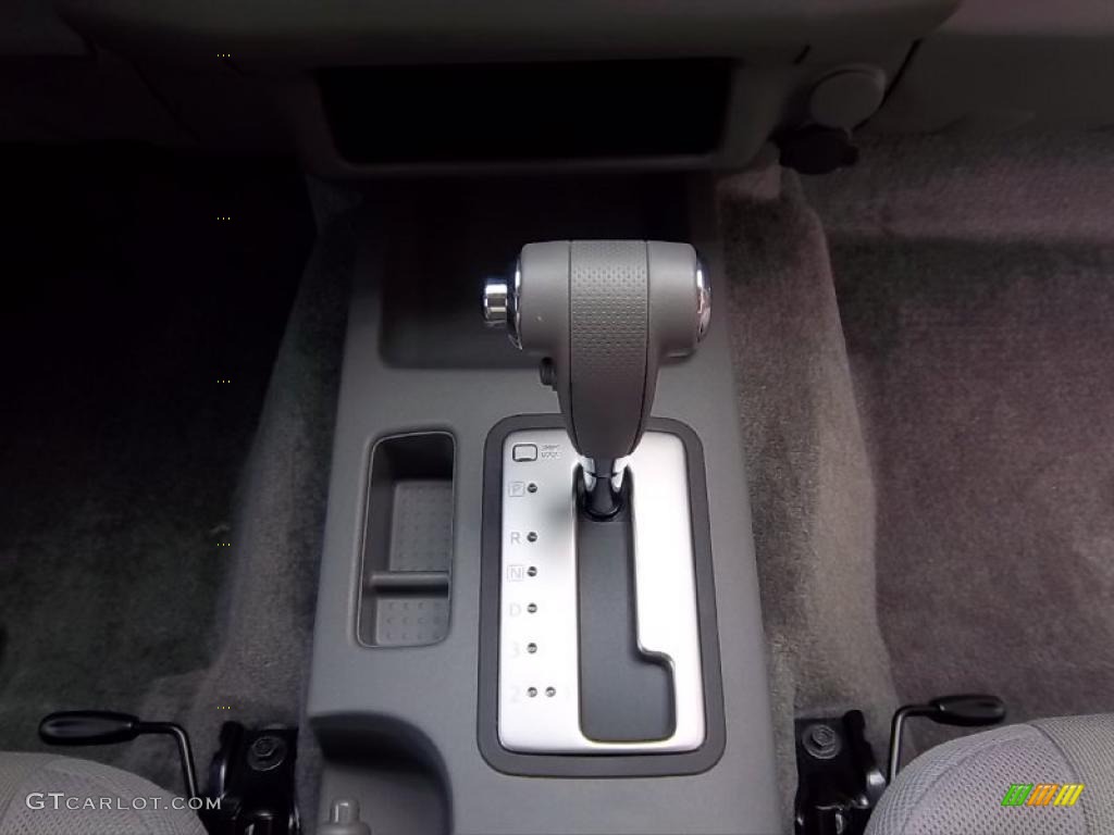 2010 Nissan Frontier SE King Cab Transmission Photos