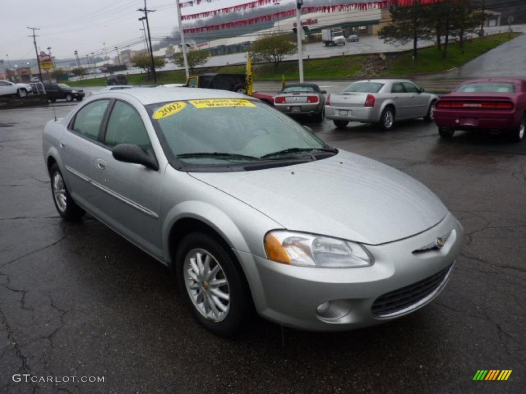 2002 Sebring LXi Sedan - Brilliant Silver Metallic / Sandstone photo #7