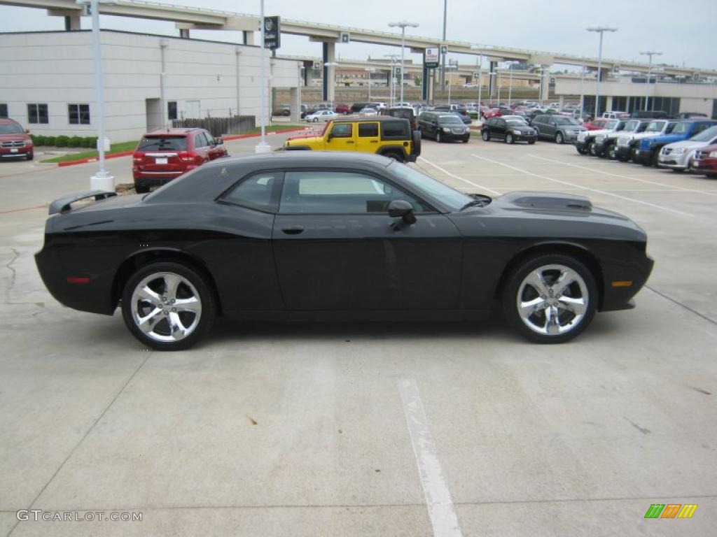 2011 Challenger R/T - Brilliant Black Crystal Pearl / Dark Slate Gray photo #6