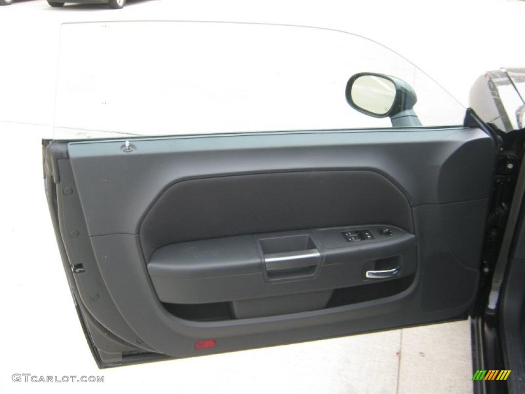 2011 Dodge Challenger R/T Dark Slate Gray Door Panel Photo #48236091