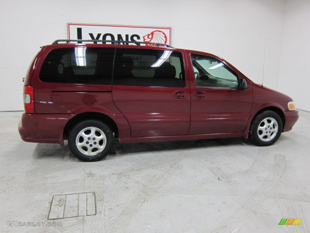 2004 Silhouette GL - Sport Red / Beige photo #20
