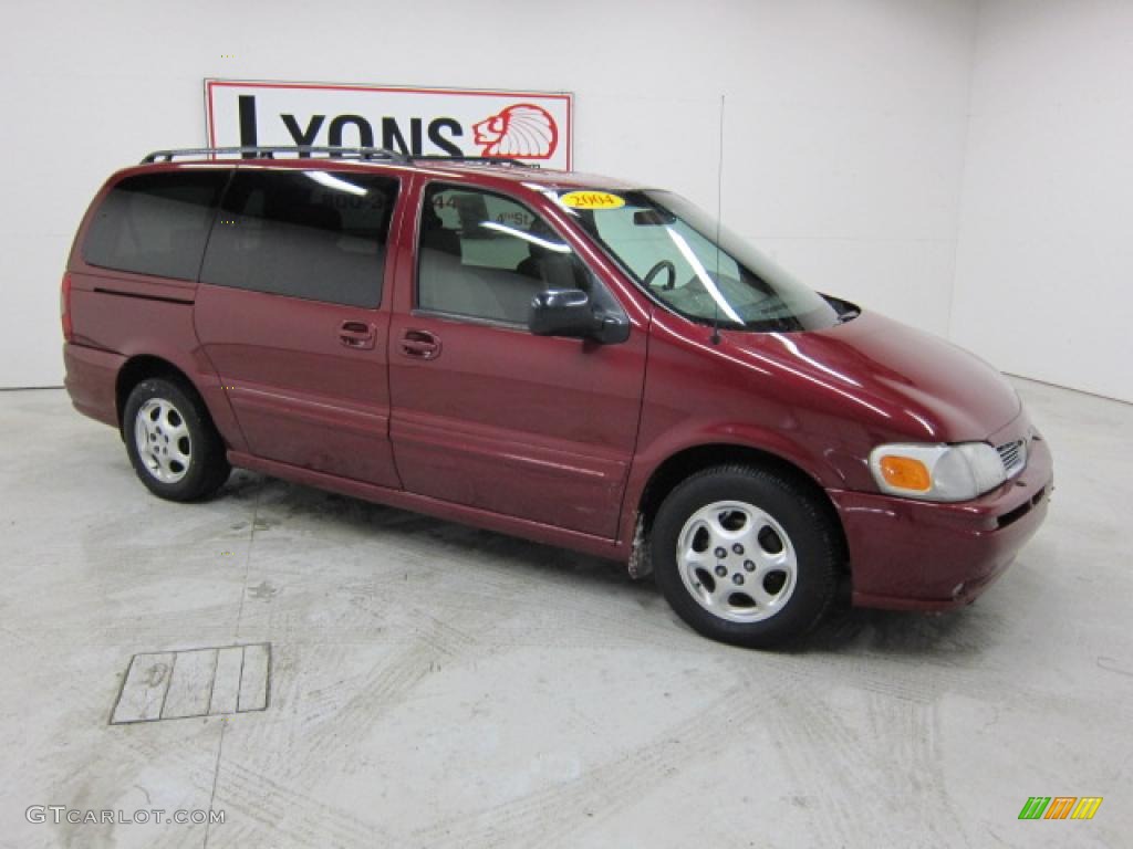 2004 Silhouette GL - Sport Red / Beige photo #23