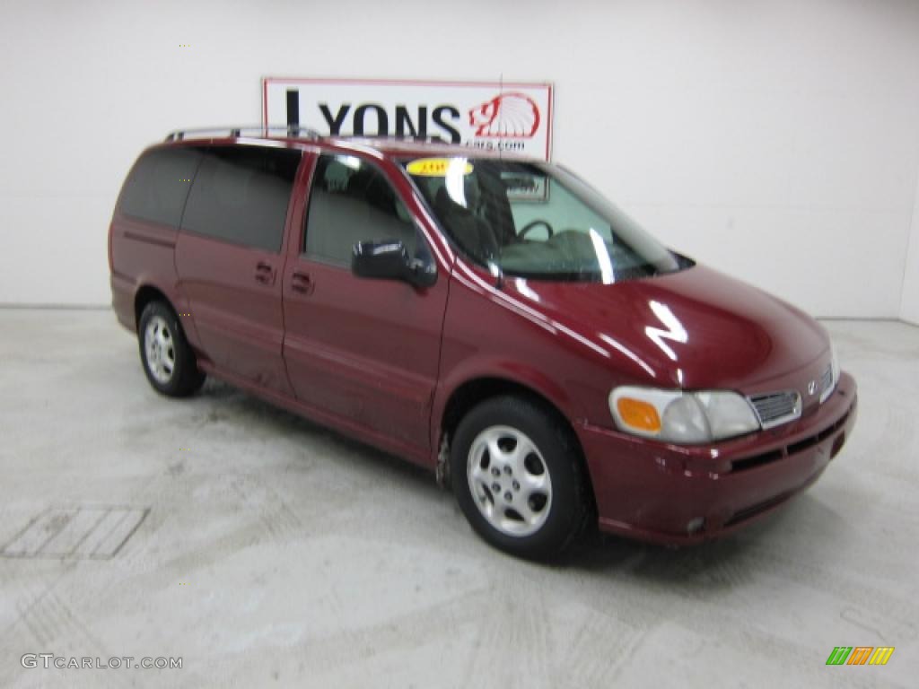 2004 Silhouette GL - Sport Red / Beige photo #24