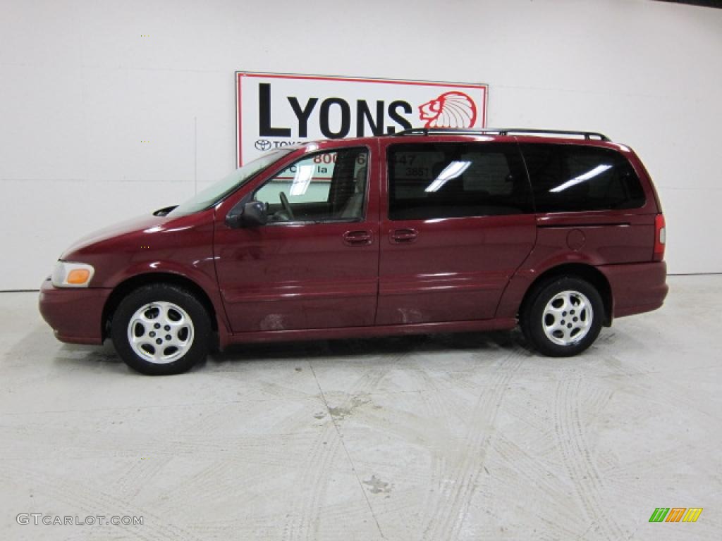 2004 Silhouette GL - Sport Red / Beige photo #31