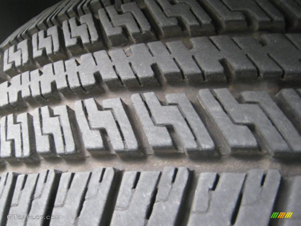 2010 Impala LS - Silver Ice Metallic / Gray photo #21