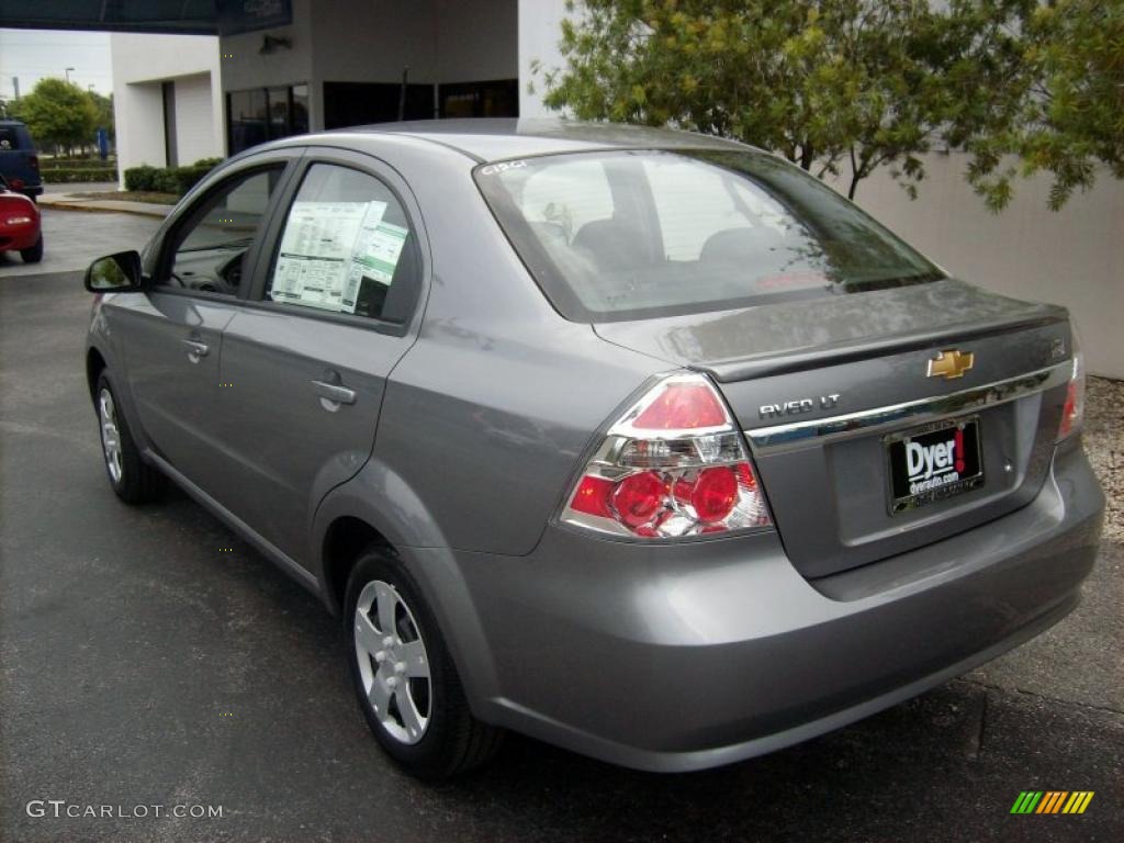 2011 Aveo LT Sedan - Medium Gray / Charcoal photo #4
