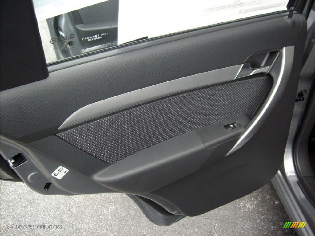 2011 Aveo LT Sedan - Medium Gray / Charcoal photo #11