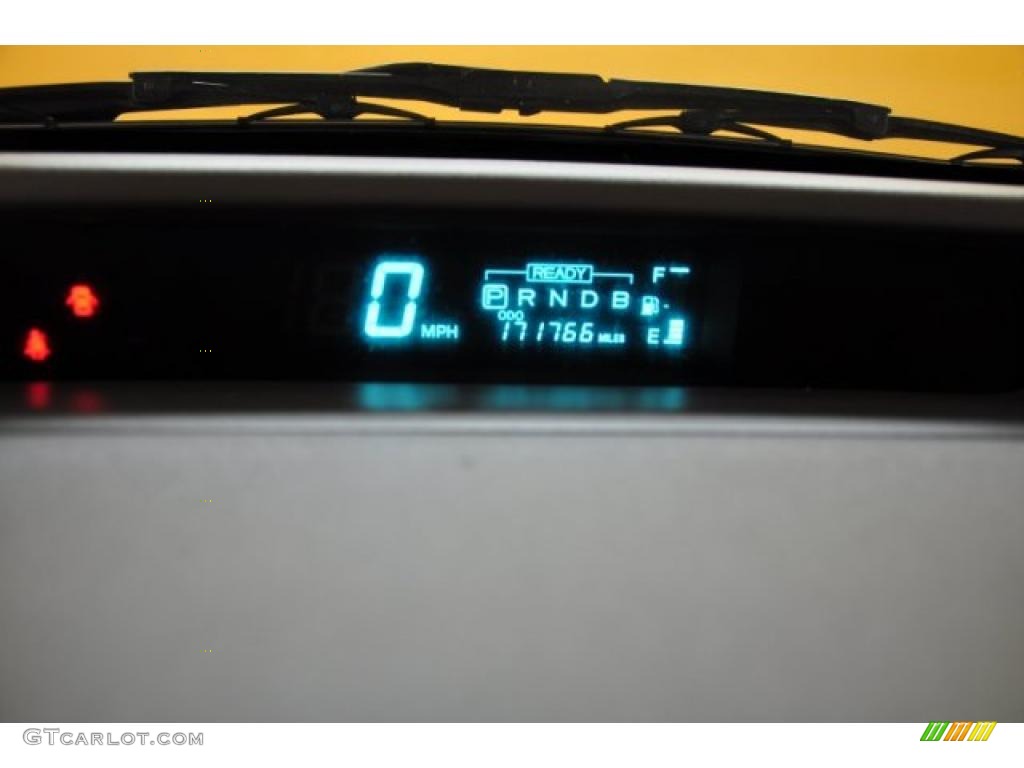 2001 Prius Hybrid - Silver Strata Metallic / Gray photo #7
