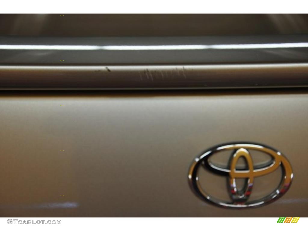 2001 Prius Hybrid - Silver Strata Metallic / Gray photo #21