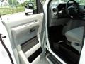Oxford White - E Series Van E250 XLT Commericial Photo No. 16