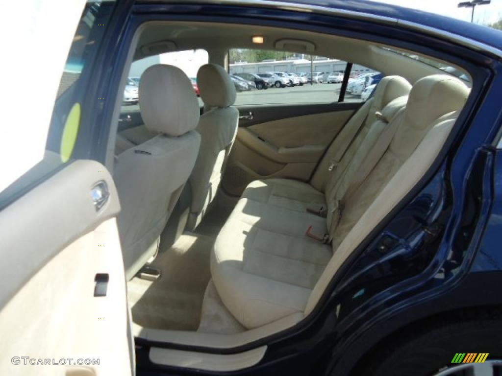 2010 Altima 2.5 S - Navy Blue / Blond photo #6