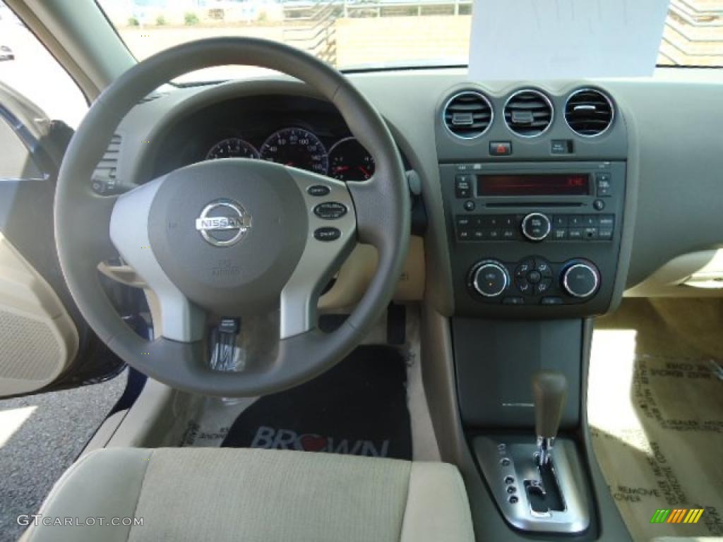 2010 Altima 2.5 S - Navy Blue / Blond photo #7