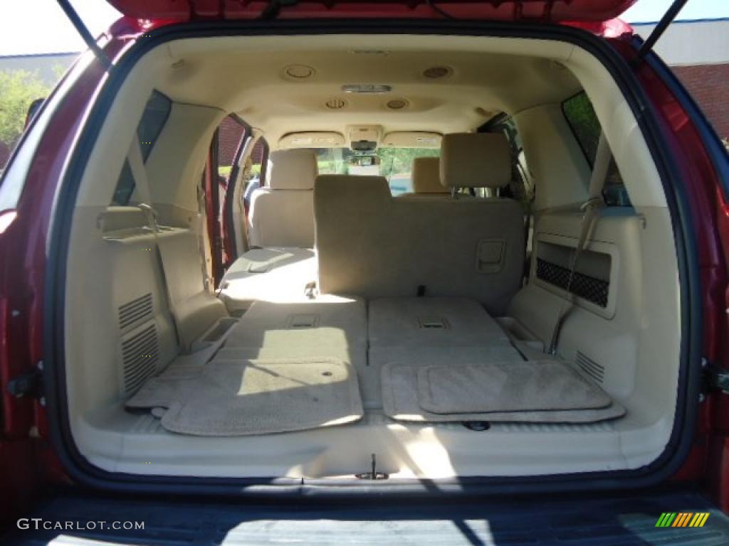 2006 Explorer XLT 4x4 - Redfire Metallic / Camel photo #16